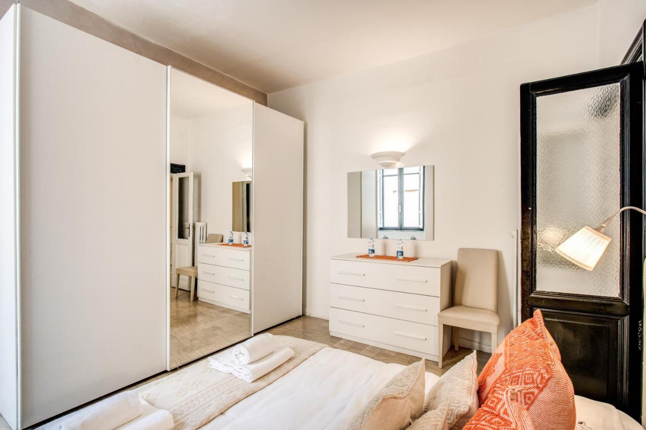 Colonna Suite - Rome Via Del Corso Big Apartment Dış mekan fotoğraf